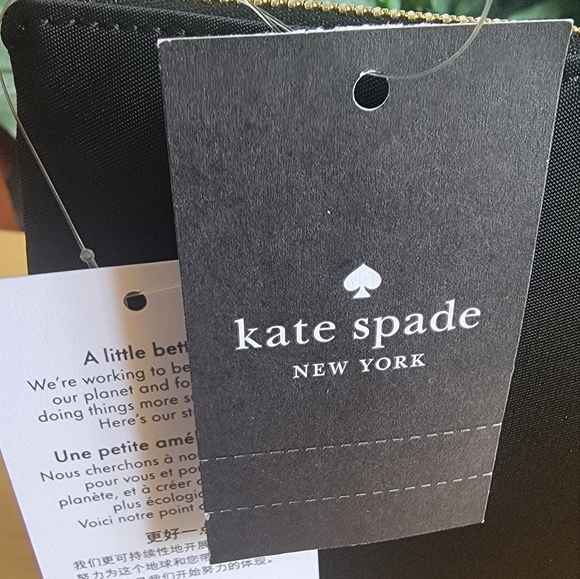 NWT*Kate Spade chelsea medium wristlet pouch Bag - Picture 3 of 9